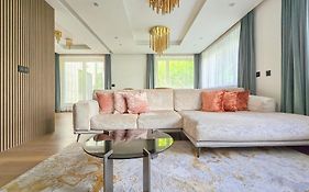 Sun Hill Luxury Suites